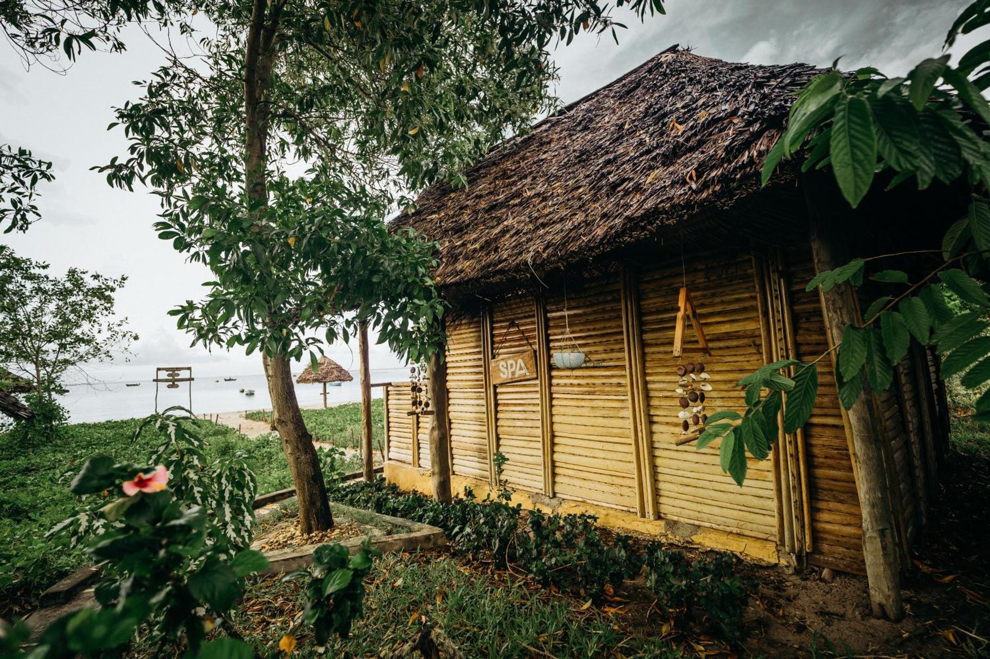 Maisara Mafia Beach Lodge Кіліндоні Екстер'єр фото