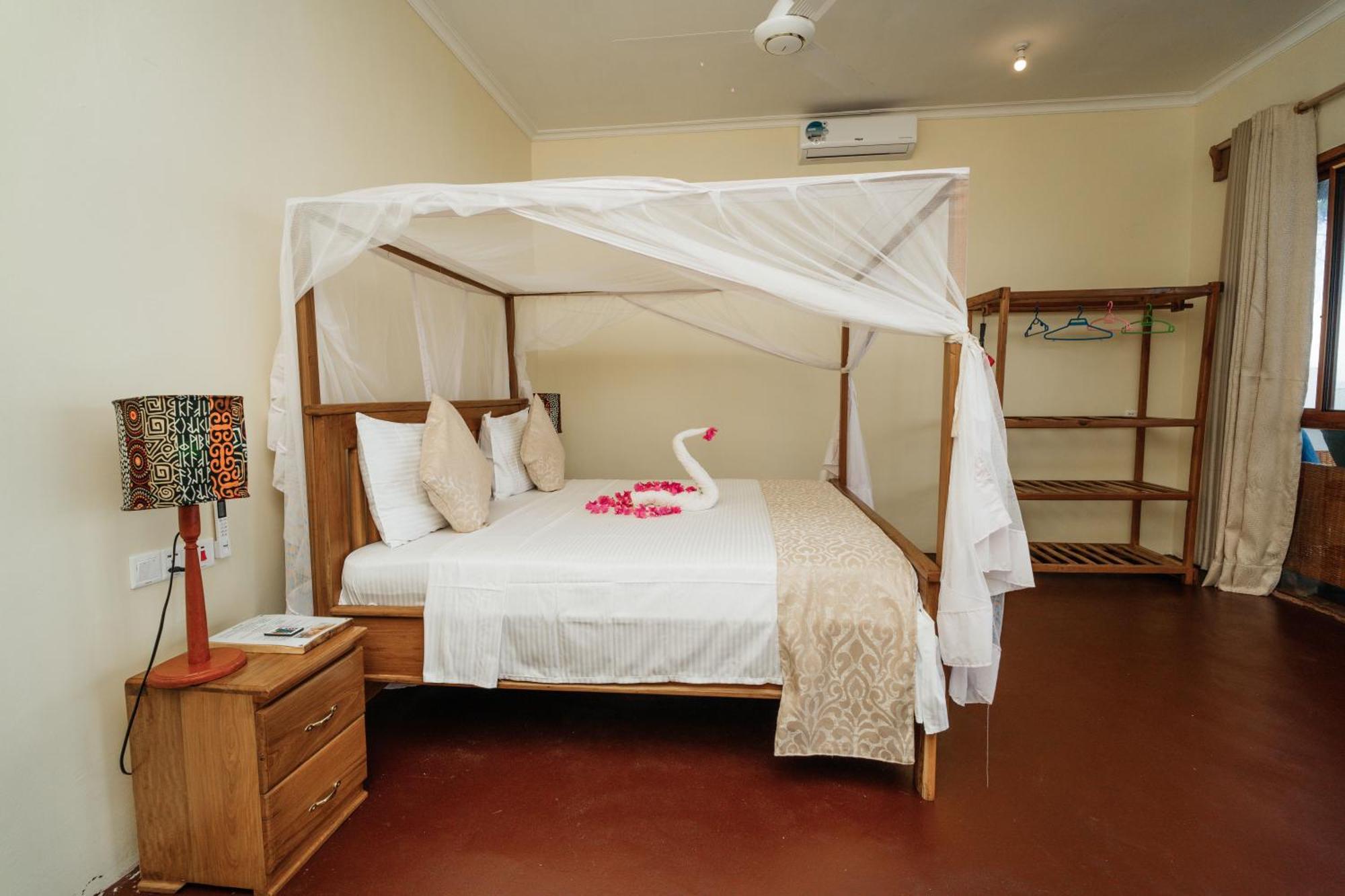 Maisara Mafia Beach Lodge Кіліндоні Екстер'єр фото